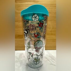 Disney Cruise Line Christmas tee is tumbler 24oz